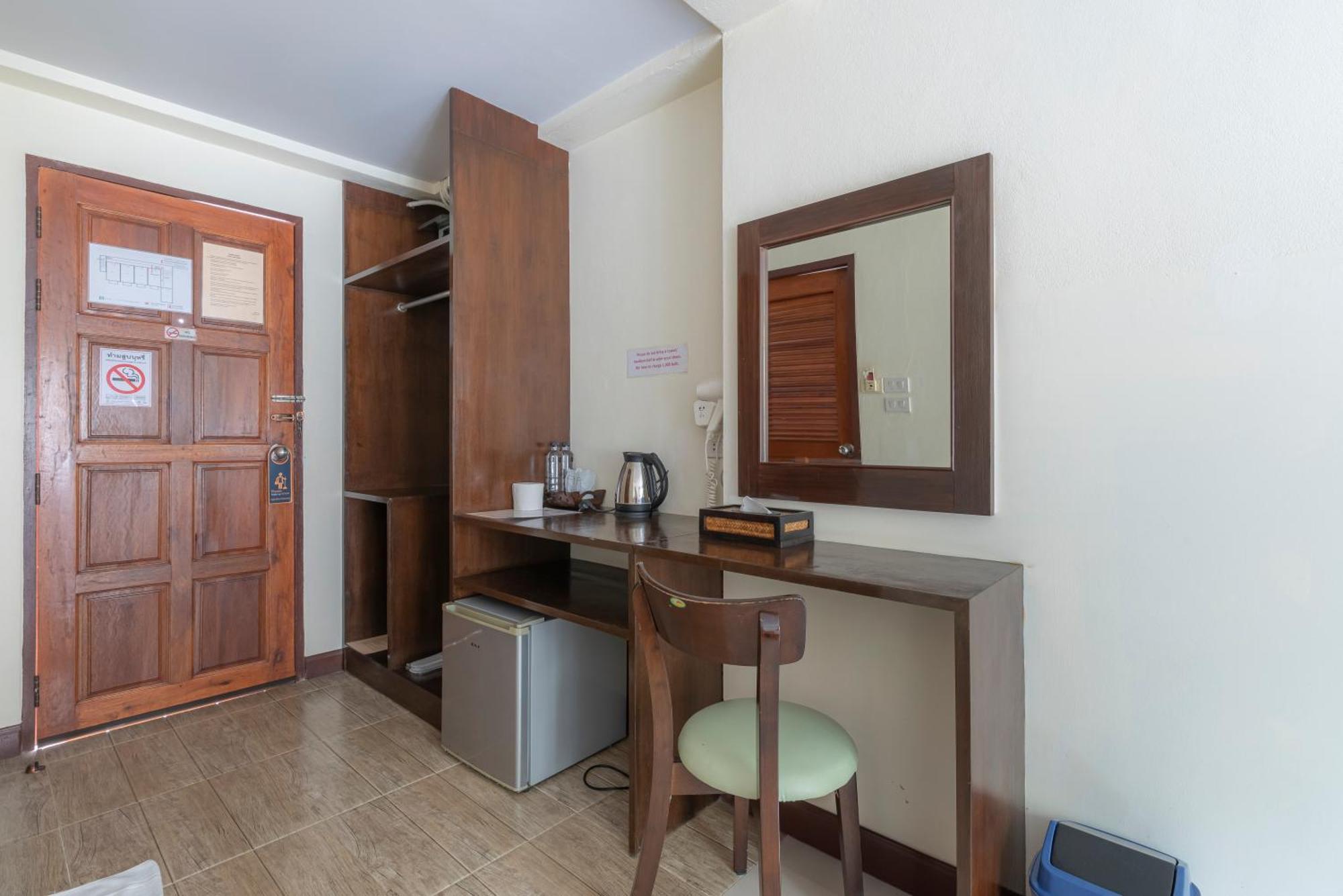 Hotel Manee Cool Mueang Chiang Mai Zewnętrze zdjęcie