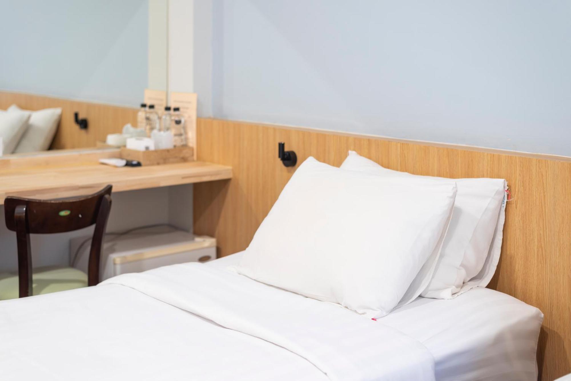 Hotel Manee Cool Mueang Chiang Mai Zewnętrze zdjęcie