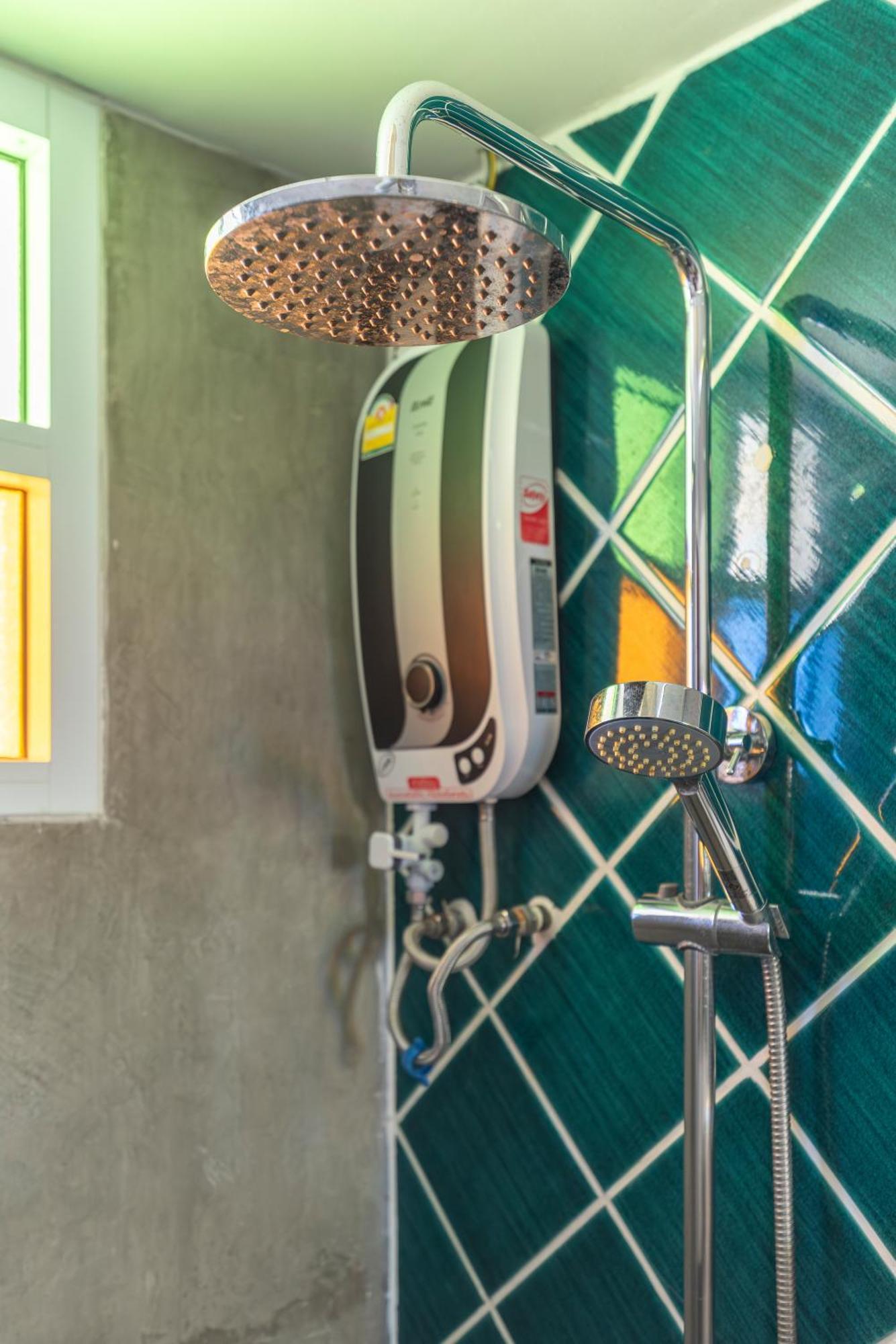 Hotel Manee Cool Mueang Chiang Mai Zewnętrze zdjęcie