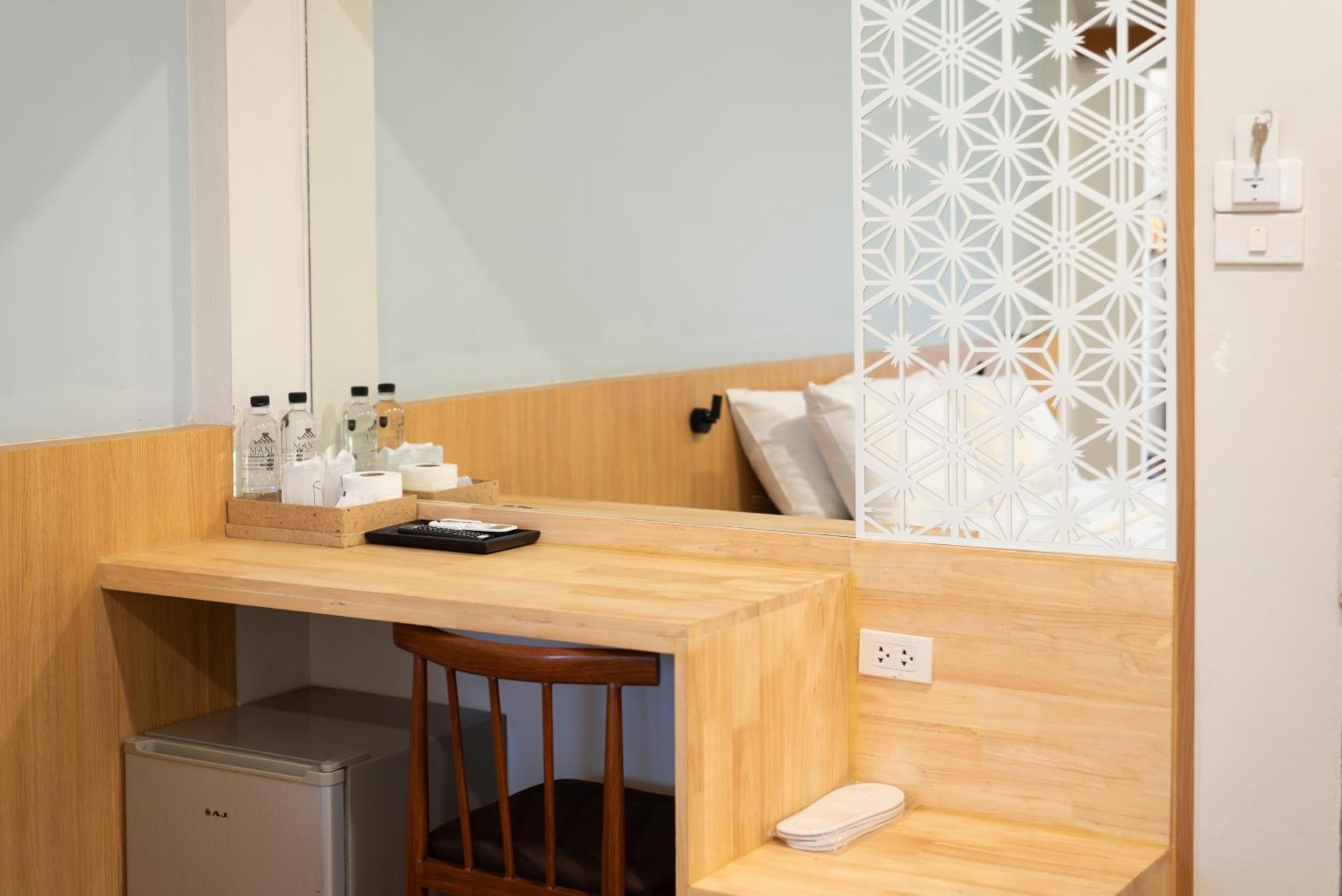 Hotel Manee Cool Mueang Chiang Mai Zewnętrze zdjęcie