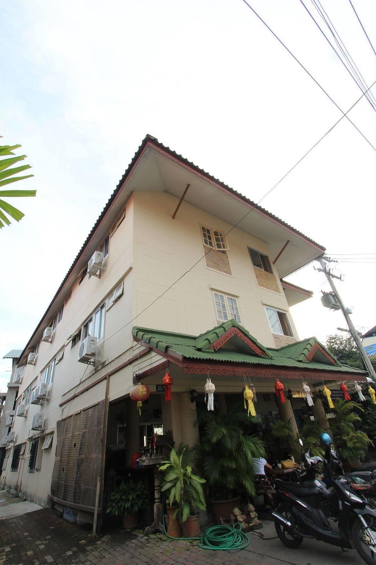 Hotel Manee Cool Mueang Chiang Mai Zewnętrze zdjęcie